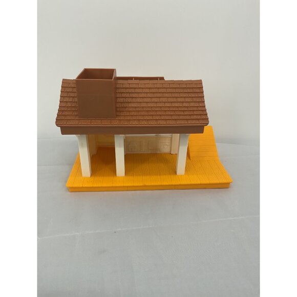 Fisher-Price GeoTrax Rope n Ride Ranch playset stable - Picture 4 of 8